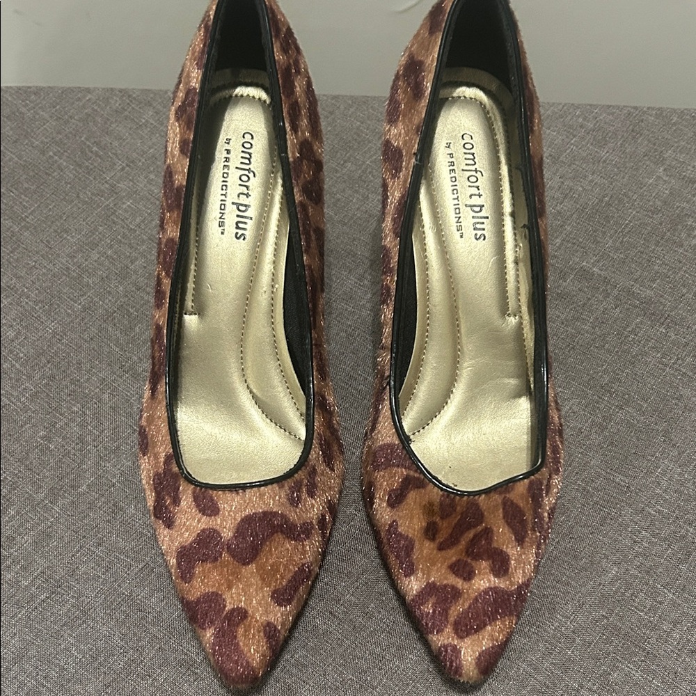 Comfort Plus by Predictions Brown Patterned Heels